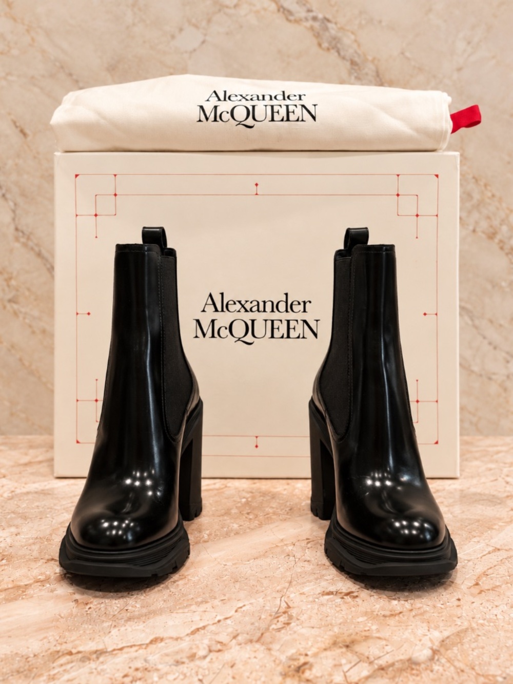 Alexander McQueen Black Leather Tread Chelsea Boots 38.5 — New w/ Box